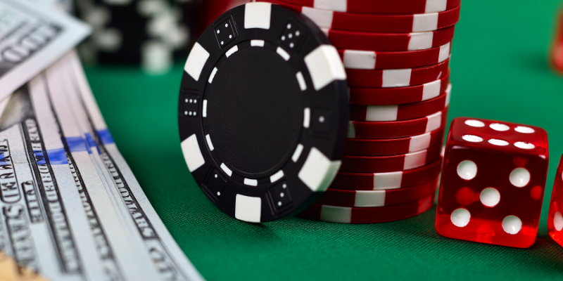 Keripik dadu dan uang - 3-taruhan poker